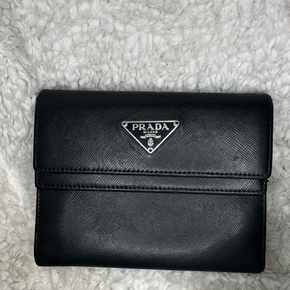 PRADA Logo Plate Tri-Fold Wallet Saffiano Leather Black Used Authentic - Picture 4 of 14